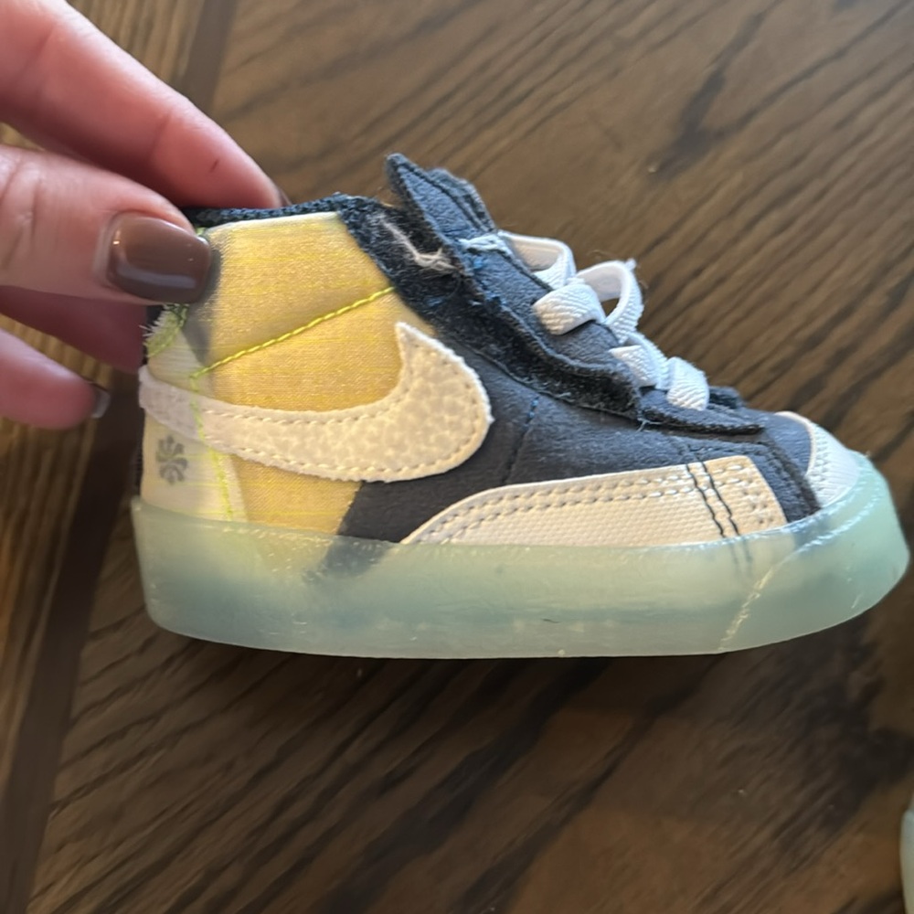 Nike High tops